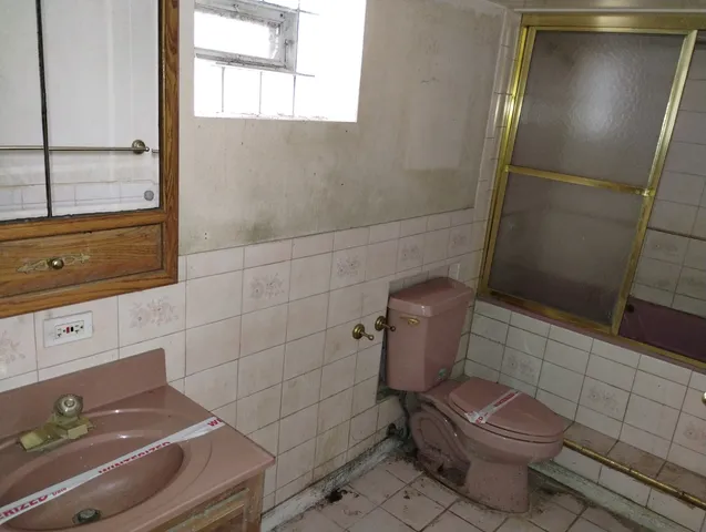 $44,900 | 14921 Oakdale Avenue, Harvey, IL 60426