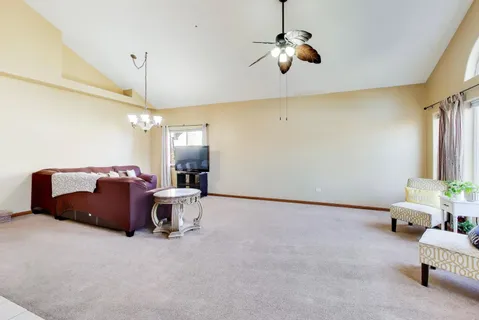 $369,999 | 1511 Thornwood Lane, Plainfield, IL 60586