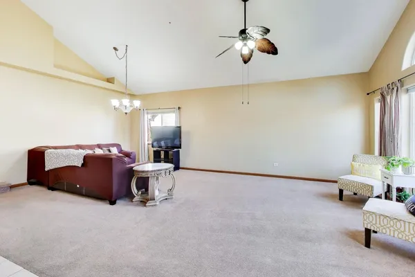 $369,999 | 1511 Thornwood Lane, Plainfield, IL 60586