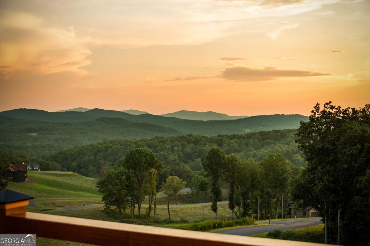 261 Big Valley Drive Blue Ridge, GA 30513 - Photo 4 of 70 Gallery Image 4