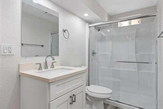 $5,700 | 1134 Montura Road, Unit MAIN HOUSE, San Marcos, CA 92078