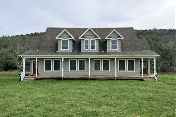 $1,300 | 1678 State Street, Unit 2, Oneonta, NY 13820