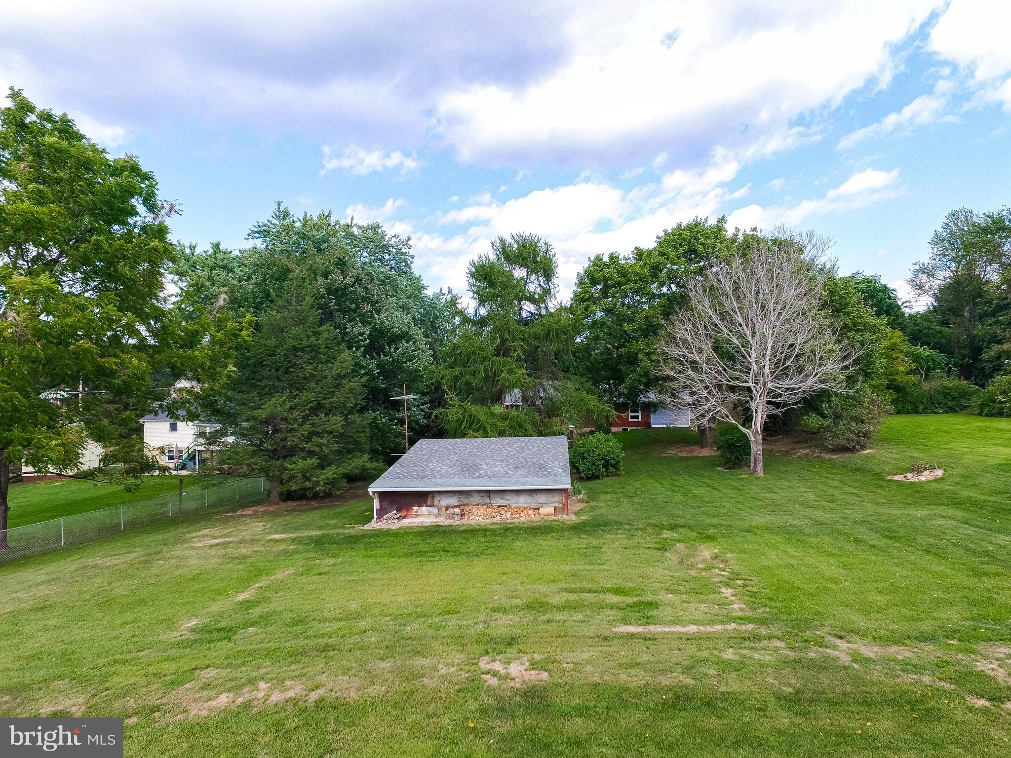 12443 Fingerboard Road Monrovia, MD 21770 - Photo 8 of 28