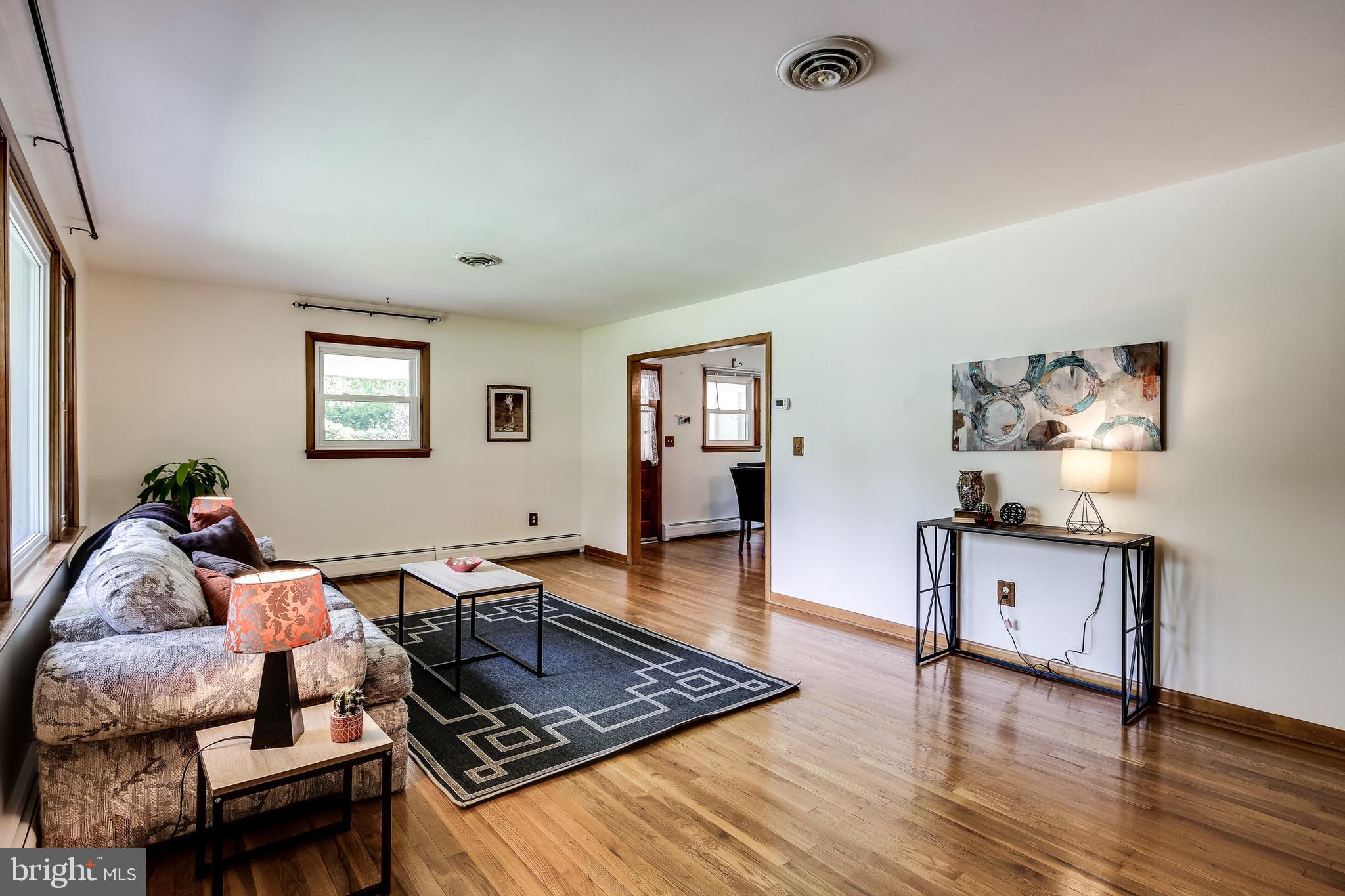 12443 Fingerboard Road Monrovia, MD 21770 - Photo 9 of 28