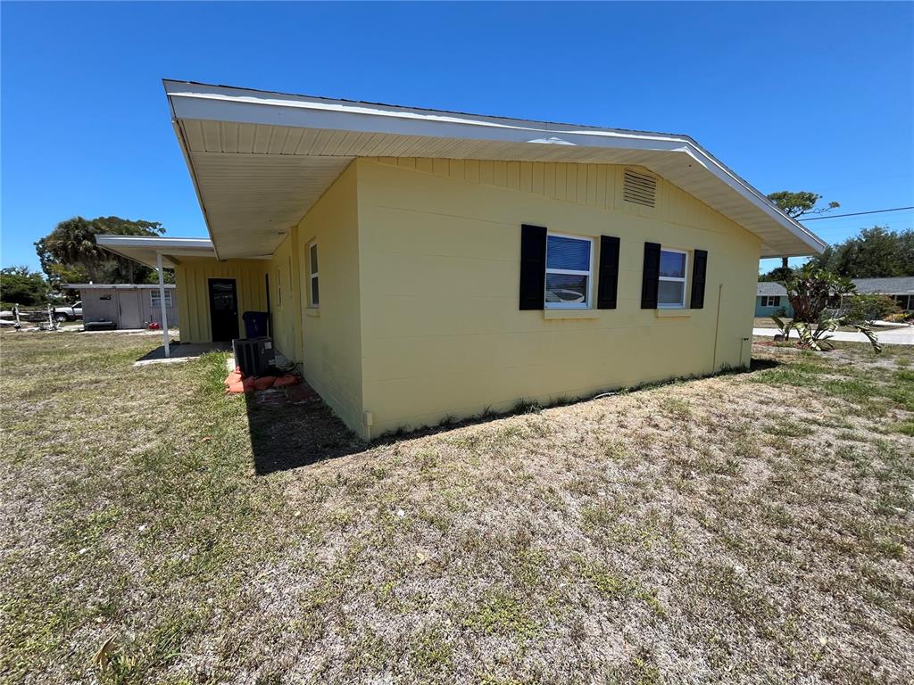 2154 Inner Cass Circle Sarasota, FL 34231 - Photo 6 of 28
