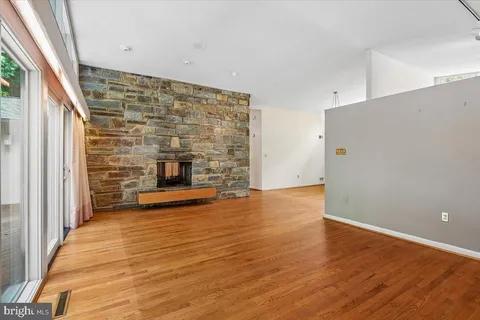 $1,300,000 | 9009 Charred Oak Drive, Bethesda, MD 20817