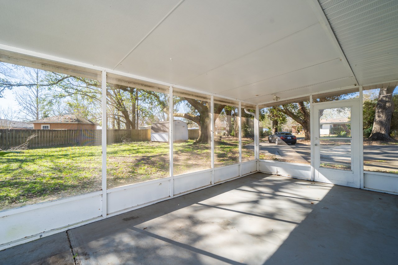 710 East Laurel Avenue Foley, AL 36535 - Photo 14 of 16