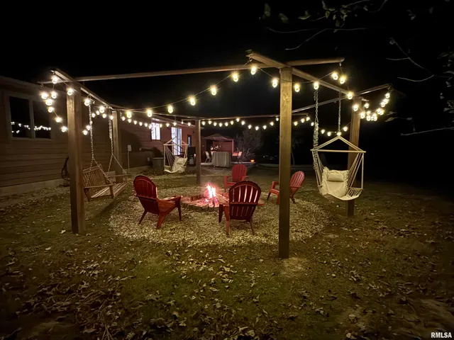 $220,000 | 326 Charter Oak Place, Dahinda, IL 61428