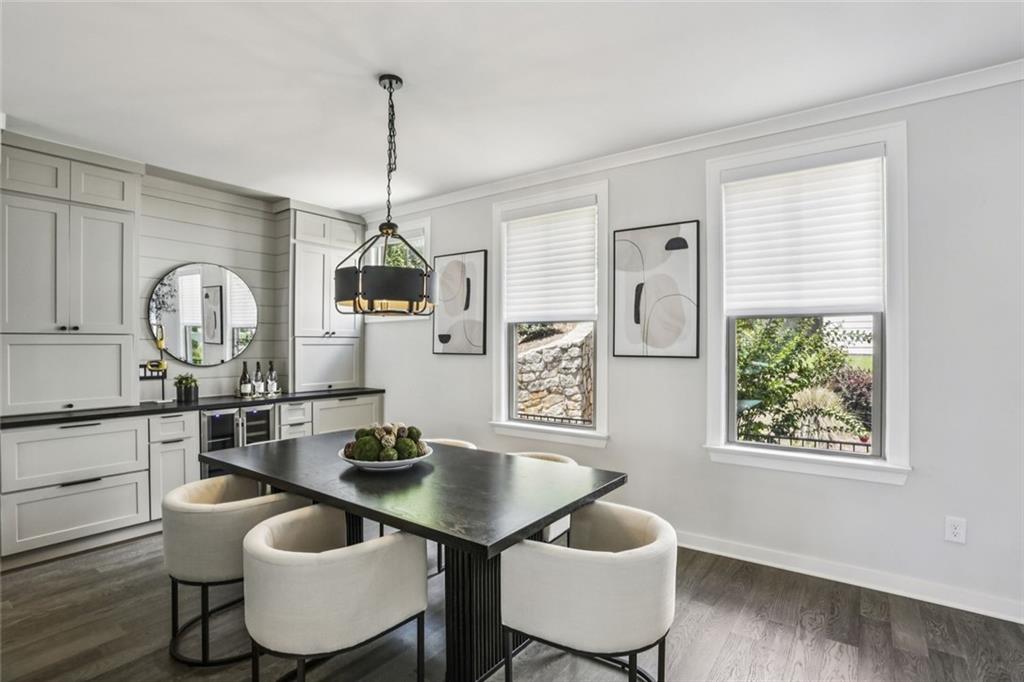 2090 Emmet Park Lane Decatur, GA 30033 - Photo 5 of 104