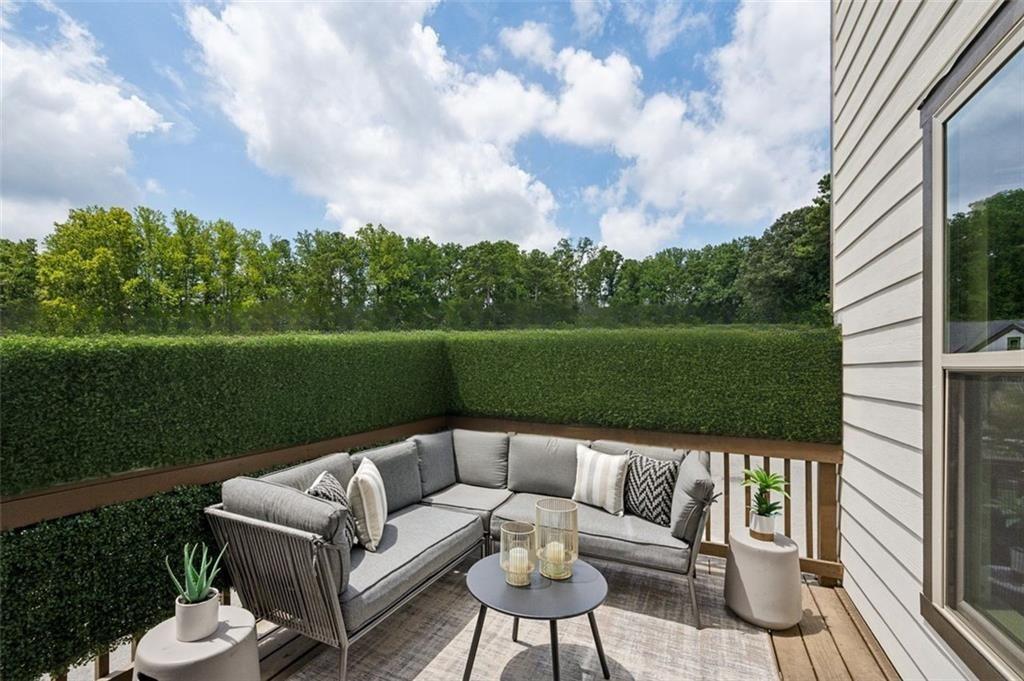 2090 Emmet Park Lane Decatur, GA 30033 - Photo 7 of 104