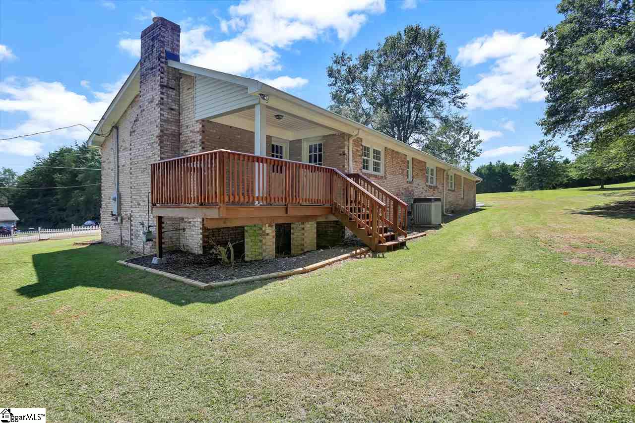 102 Heaton Circle Easley, SC 29640 - Photo 9 of 31 Gallery Image 9