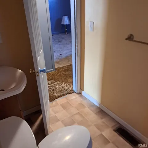 $99,900 | 616 North Edgewood Drive, Muncie, IN 47303