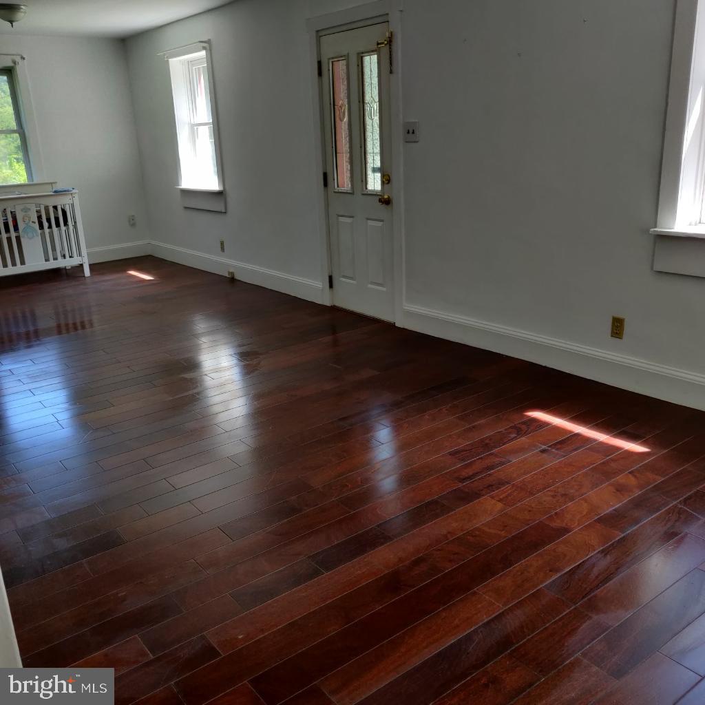 135 Columbus Jobstown Road Columbus, NJ 08022 - Photo 6 of 7 Gallery Image 6
