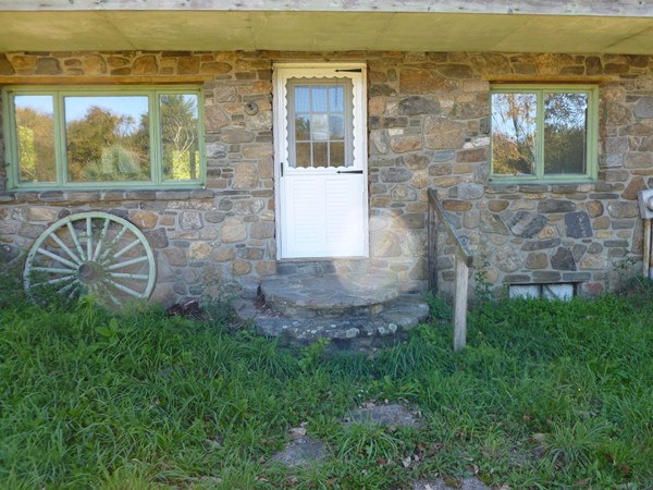 111 Five Bridge Road Brimfield, MA 01010 - Photo 3 of 18 Gallery Image 3