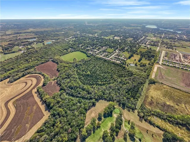$1,108,800 | 61.6-acres Southeast 61.6-acres Se Hamblen Road, Greenwood, MO 64034