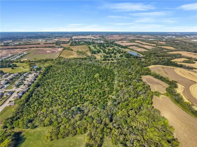 $1,108,800 | 61.6-acres Southeast 61.6-acres Se Hamblen Road, Greenwood, MO 64034