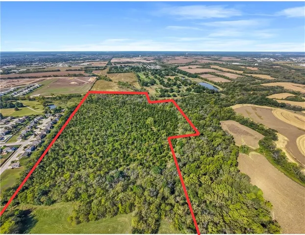 $1,108,800 | 61.6-acres Southeast 61.6-acres Se Hamblen Road, Greenwood, MO 64034