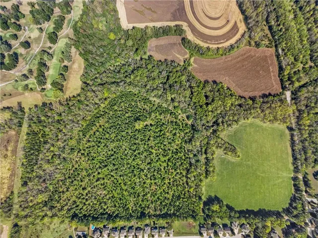 $1,108,800 | 61.6-acres Southeast 61.6-acres Se Hamblen Road, Greenwood, MO 64034