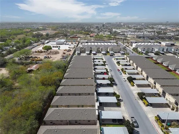 $1,100 | 1711 West Smith Drive, Unit 4, Pharr, TX 78577