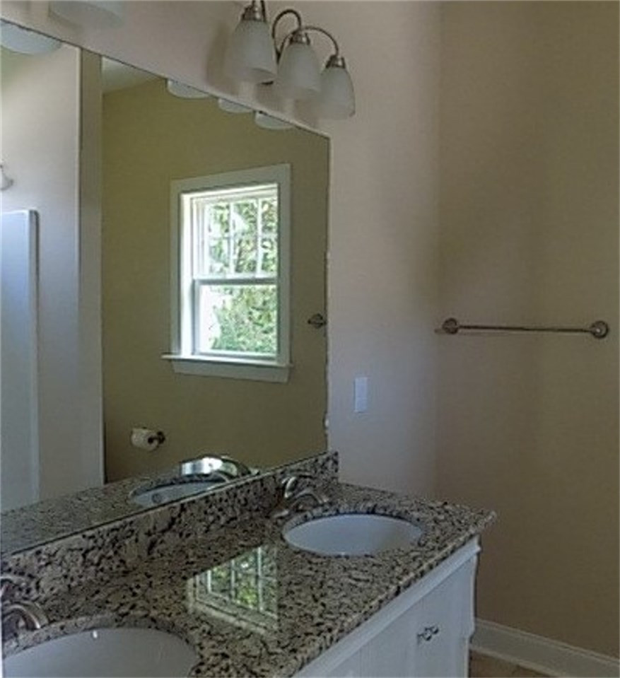 512 Old Farm Road Graham, NC 27253 - Photo 7 of 9 Photo 7