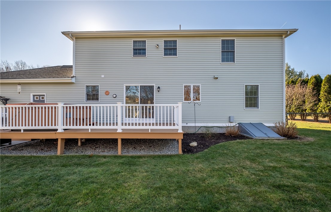 428 New River Road Lincoln, RI 02838 - Photo 14 of 45