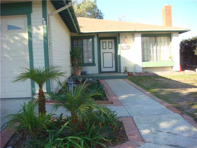 2345 Seasons Road Oceanside, CA 92056 - Photo 2 of 18