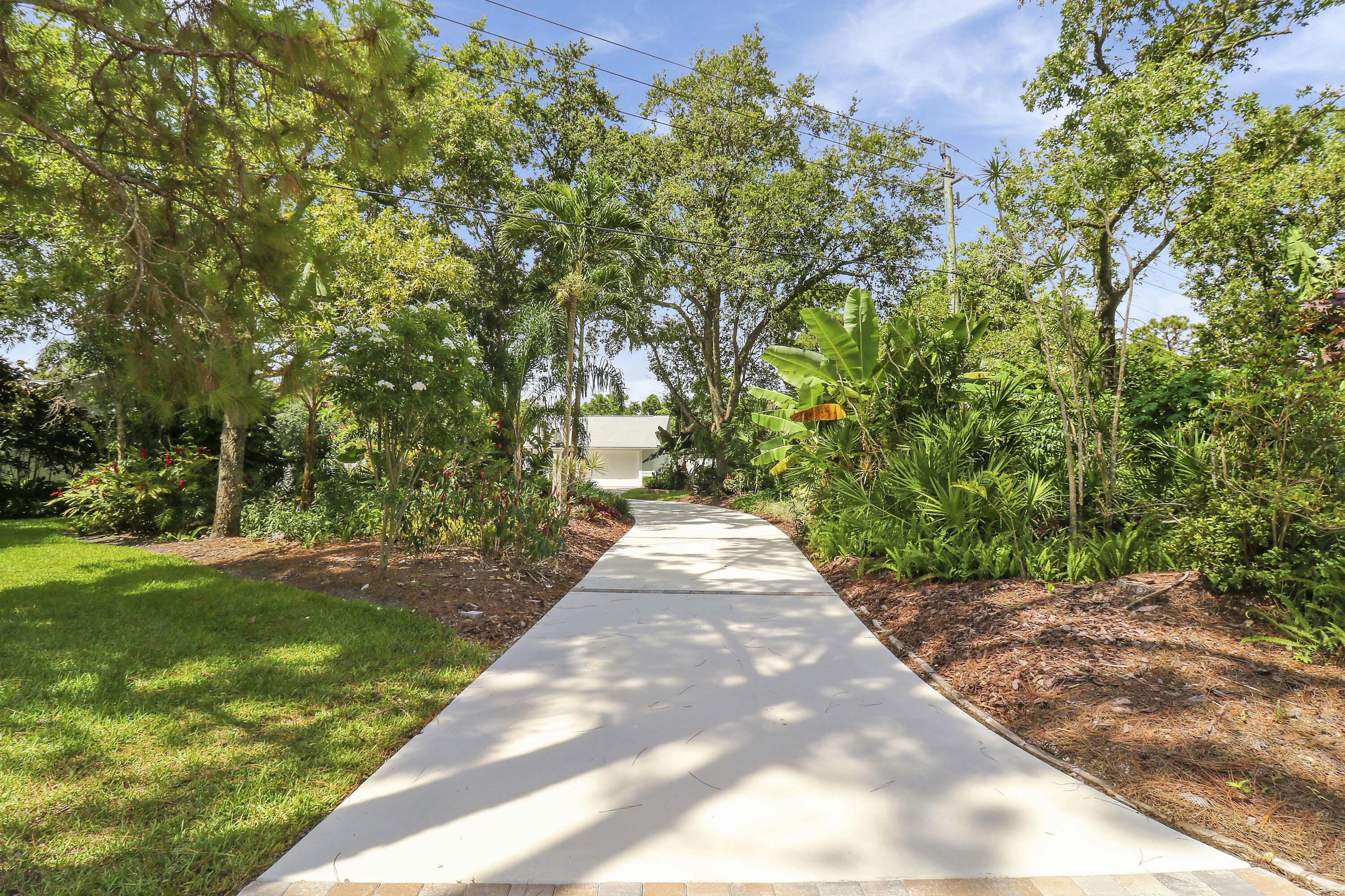 6372 North 197th Place Jupiter, FL 33458 - Photo 30 of 77 House2-49