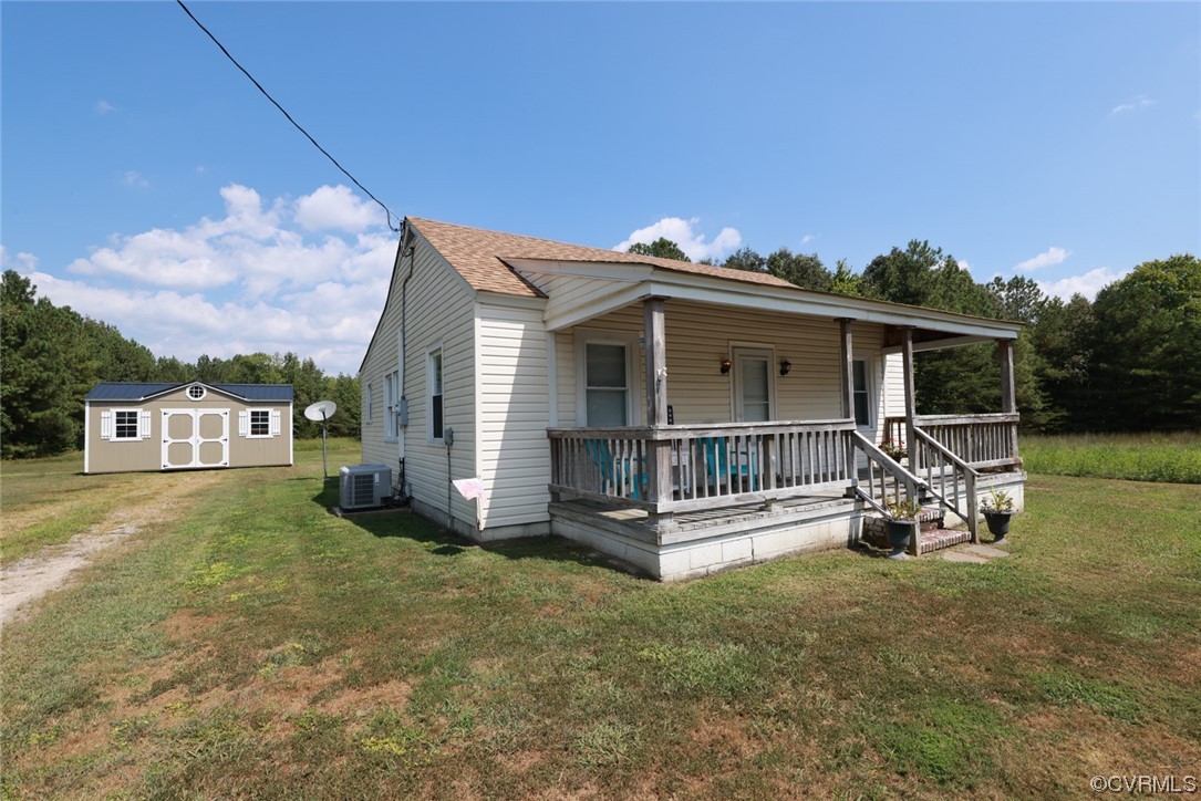 131 Black Gum Road West Point, VA 23181 - Photo 2 of 22 Gallery Image 2