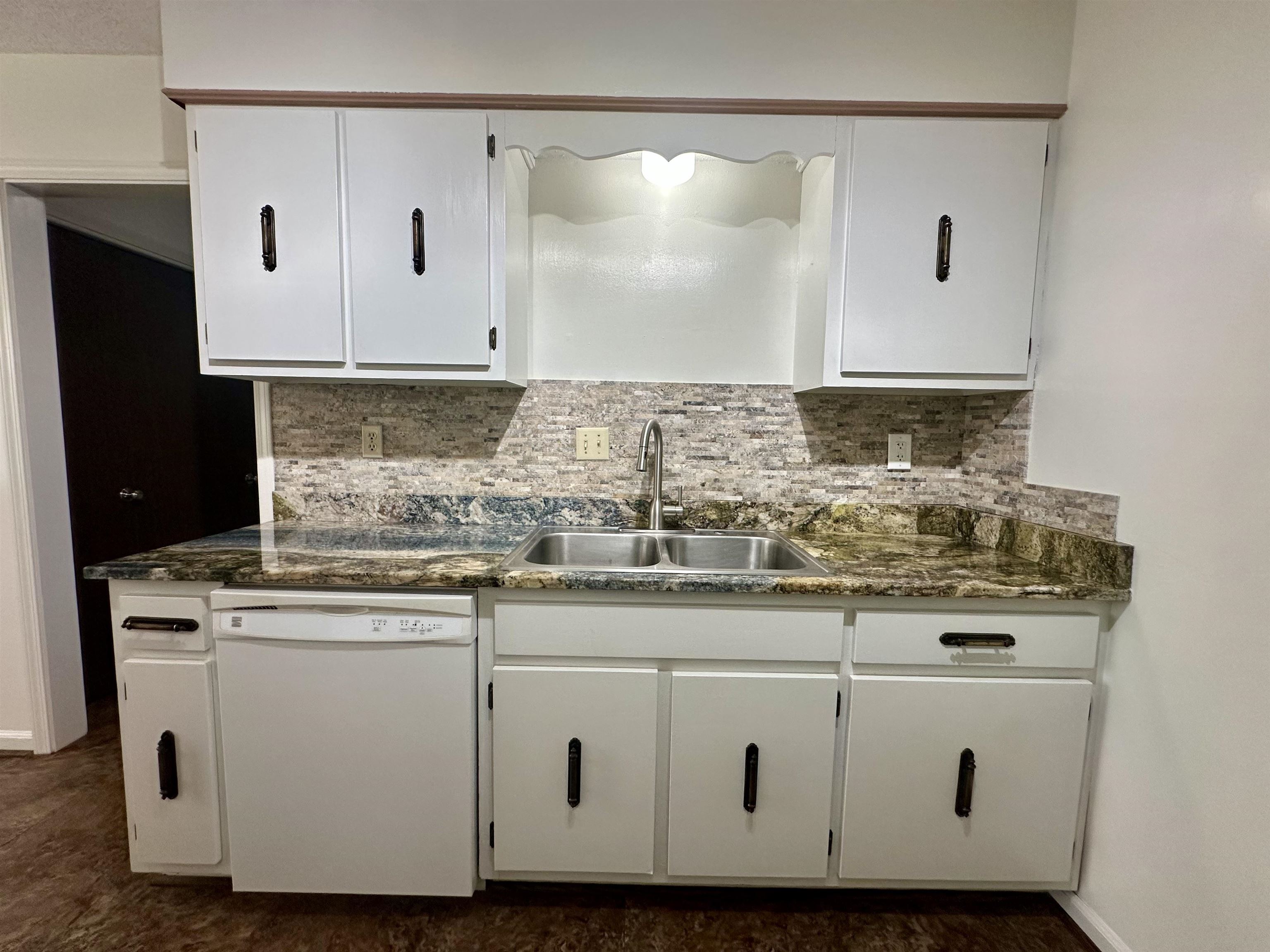 3250 Altruria Road Bartlett, TN 38134 - Photo 19 of 31 a view of cabinets