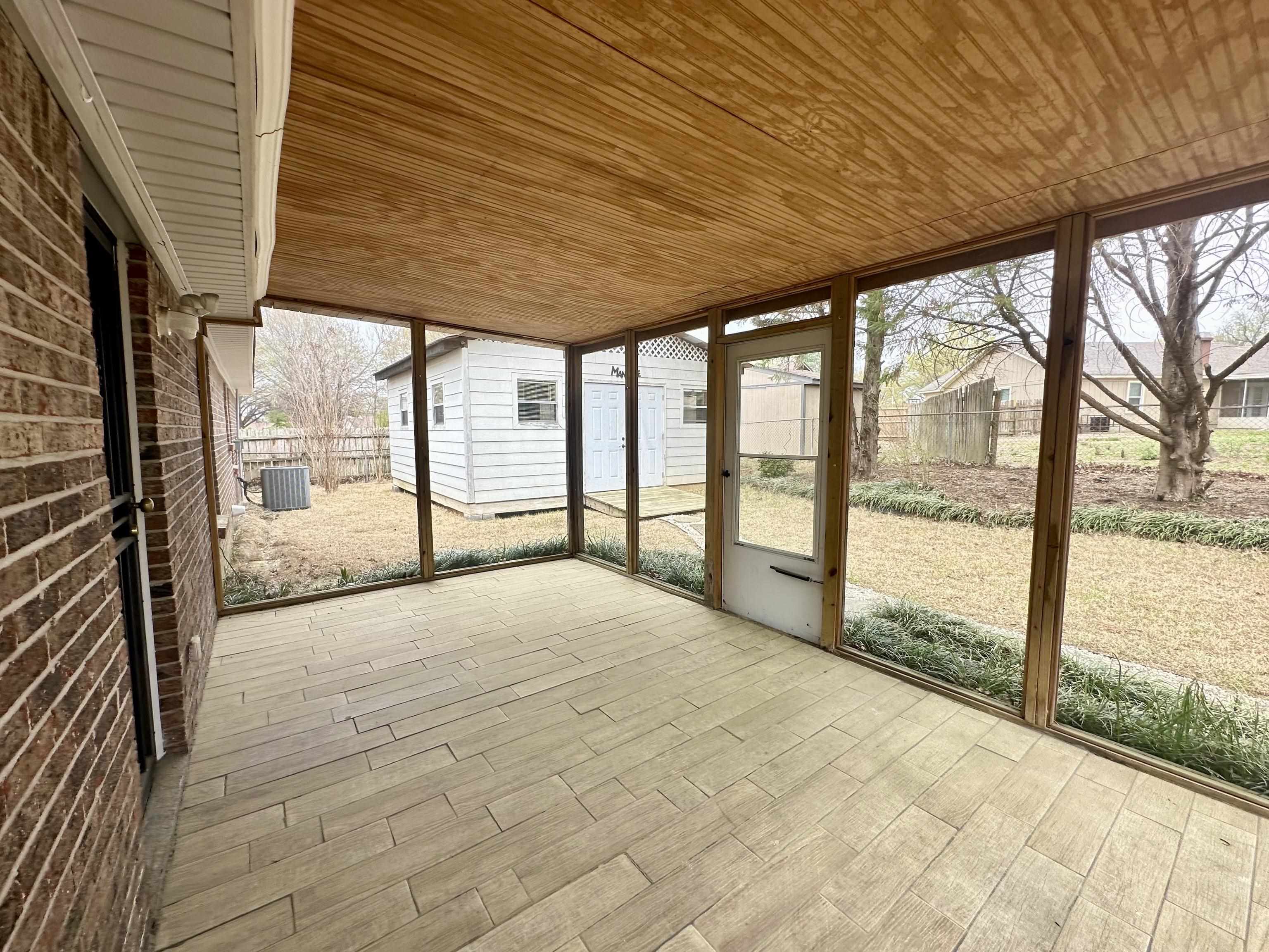 3250 Altruria Road Bartlett, TN 38134 - Photo 25 of 31 a view of an empty room with a large window