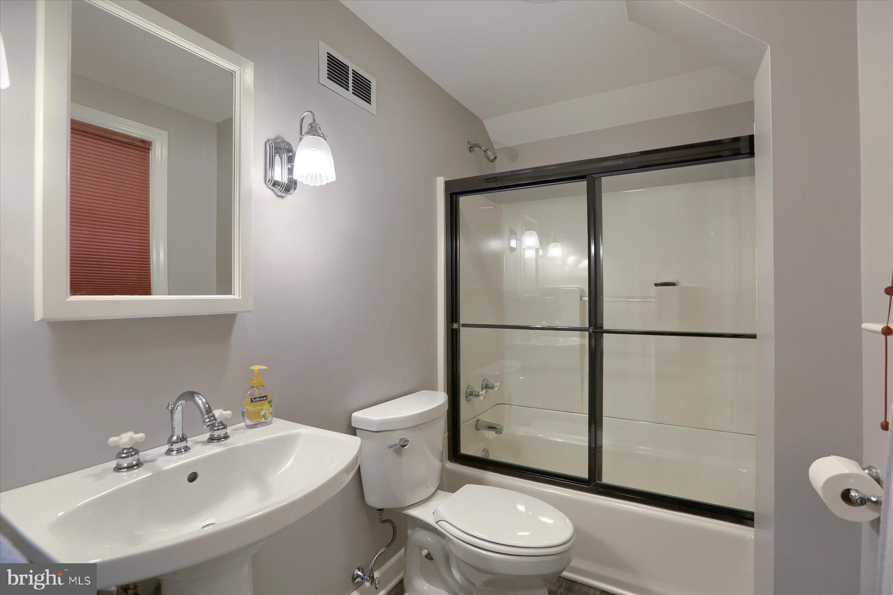 464 Biscayne Road Lancaster, PA 17601 - Photo 32 of 50 Gallery Image 32