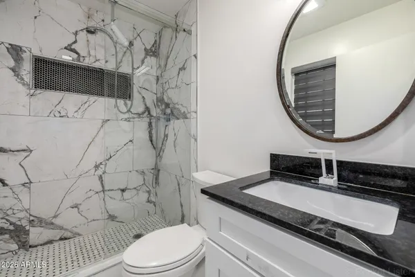 $359,900 | 801 North 68th Avenue, Phoenix, AZ 85043