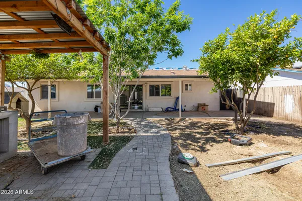 $359,900 | 801 North 68th Avenue, Phoenix, AZ 85043