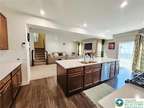 $3,395 | 161 Aspen Lane, Macungie, PA 18062