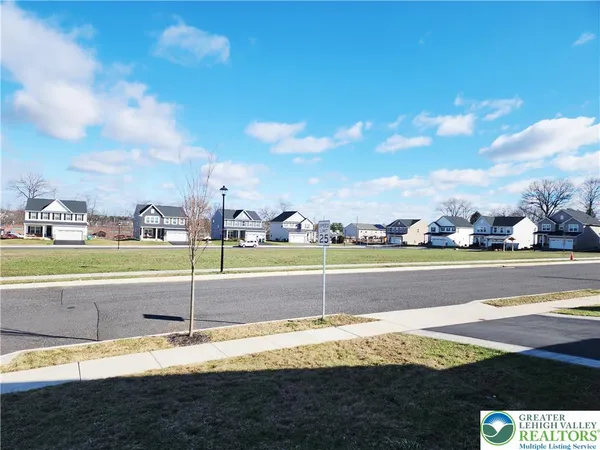 $3,395 | 161 Aspen Lane, Macungie, PA 18062