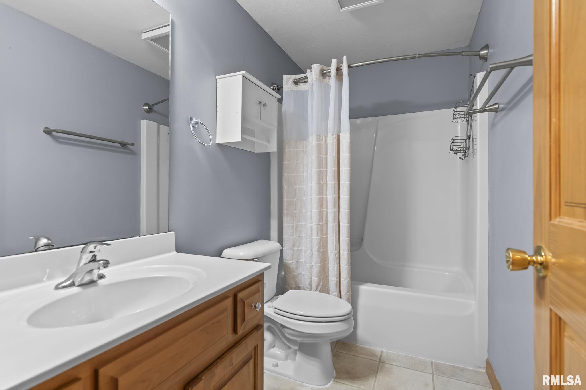 3549 Benbrook Drive Springfield, IL 62711 - Photo 36 of 44