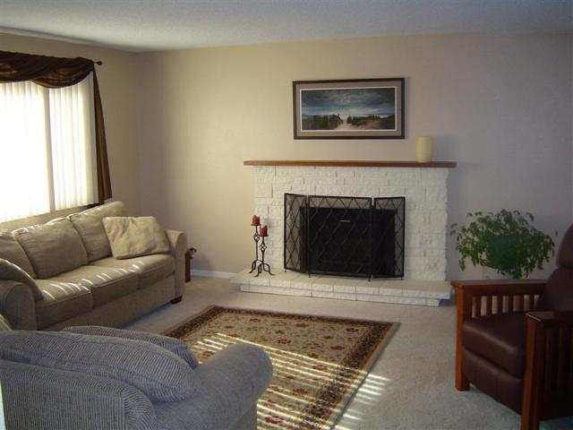 2901 East Winger Road Mead, WA 99021 - Photo 4 of 9
