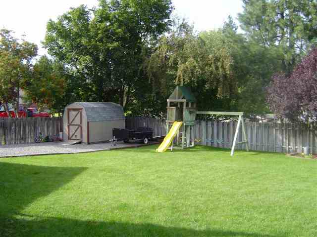 2901 East Winger Road Mead, WA 99021 - Photo 9 of 9
