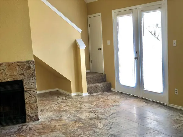 $1,250 | 9829 Walnut Street, Unit 207, Dallas, TX 75243