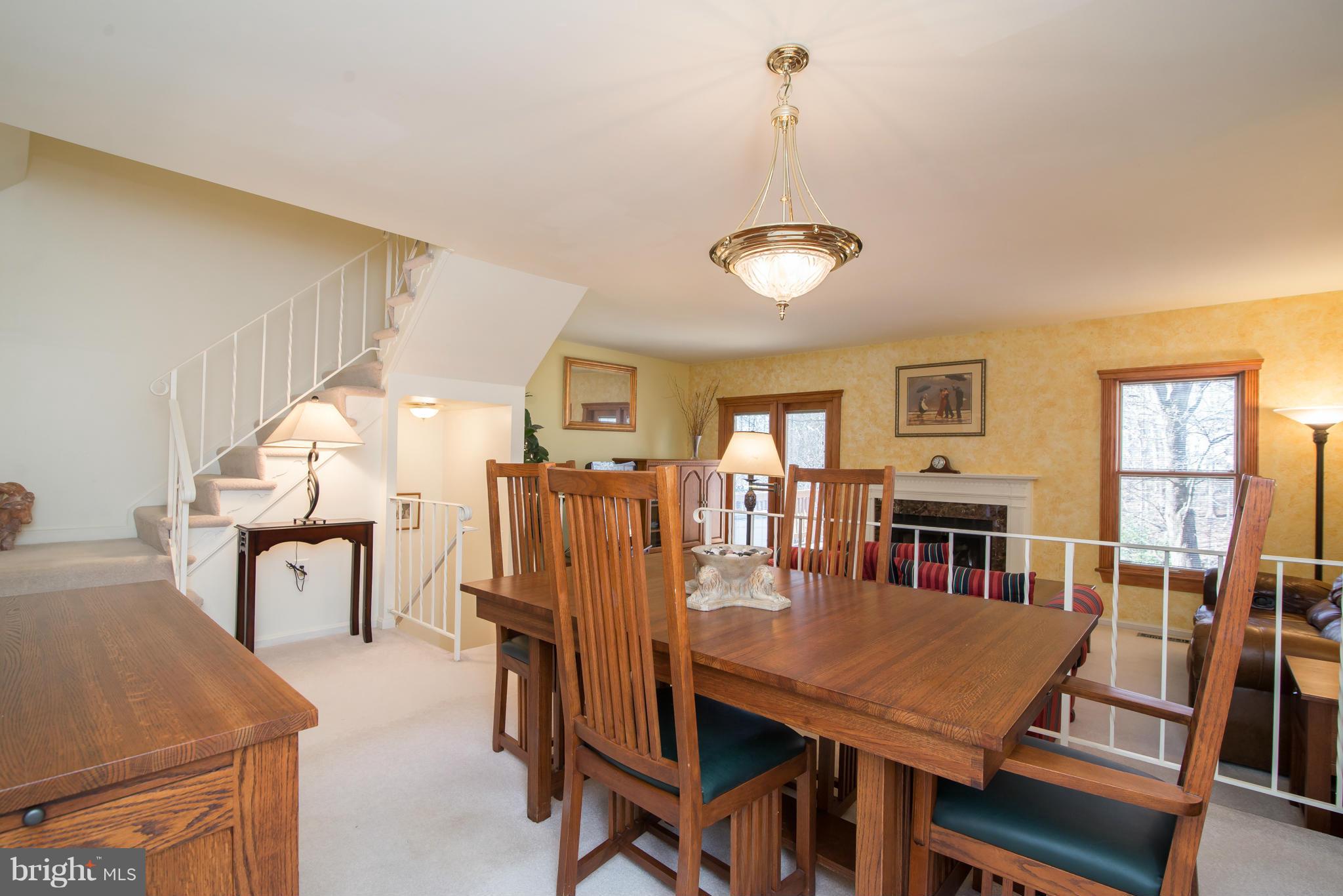 7412 Spring Tree Drive Springfield, VA 22153 - Photo 5 of 29 Dining Room