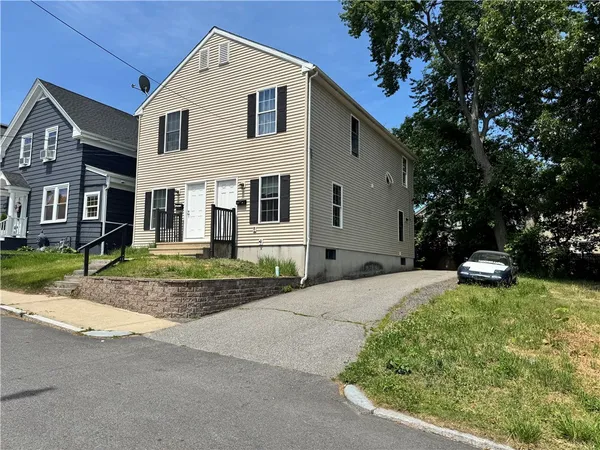 $2,250 | 180 Berkshire Street, Providence, RI 02908