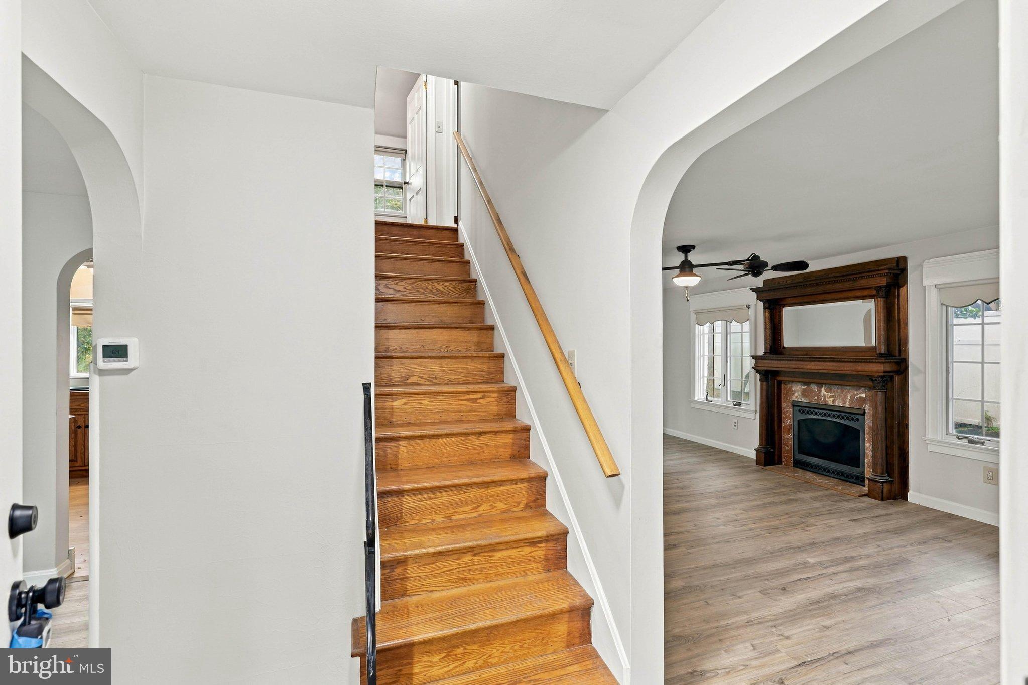 1525 Cedar Road Lancaster, PA 17601 - Photo 4 of 50 Gallery Image 4