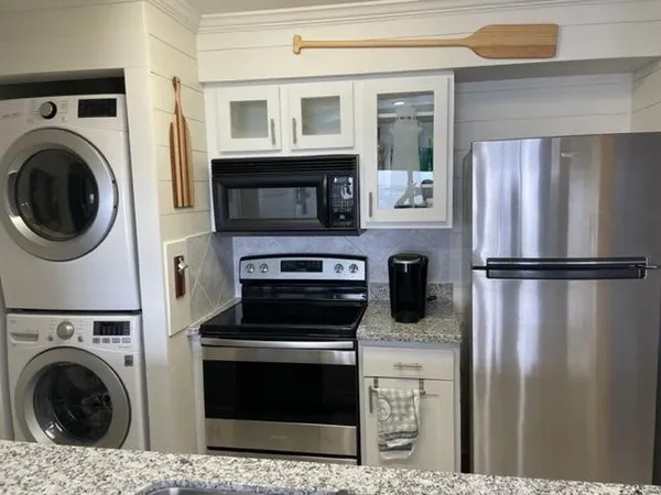 $1,400 | 801 River Road, Unit 108C, Montgomery, TX 77356