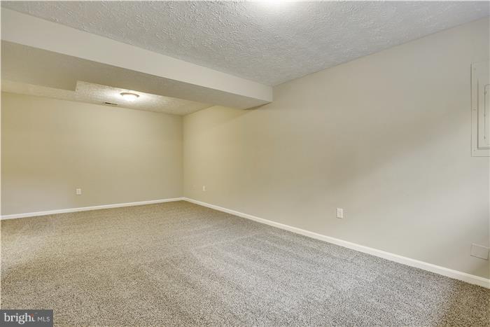596 A Whitney Road Severna Park, MD 21146 - Photo 17 of 29 Family Room