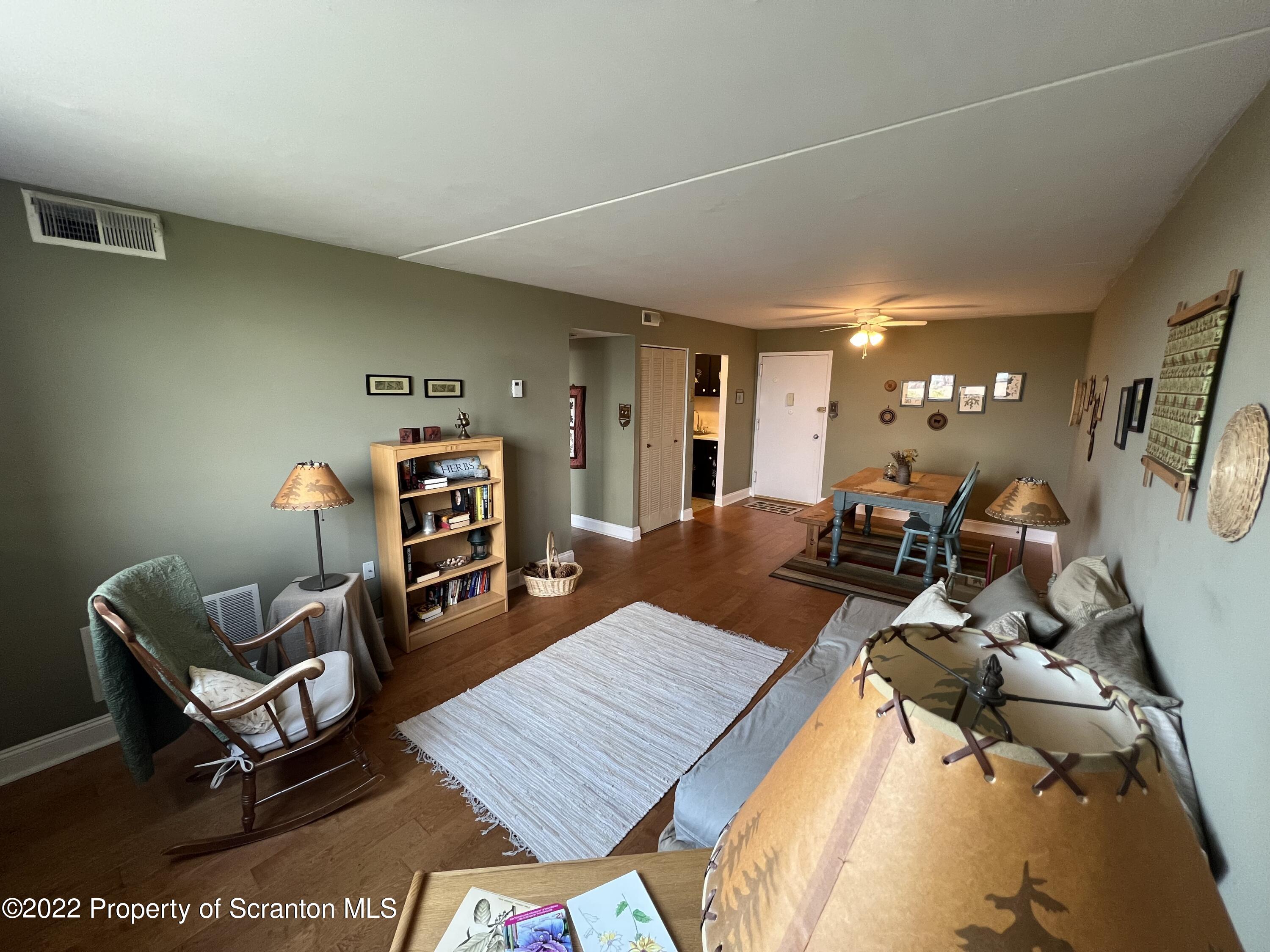 220 Linden Street, Unit 505 Scranton, PA 18503 - Photo 3 of 12 LR4 - Photo
