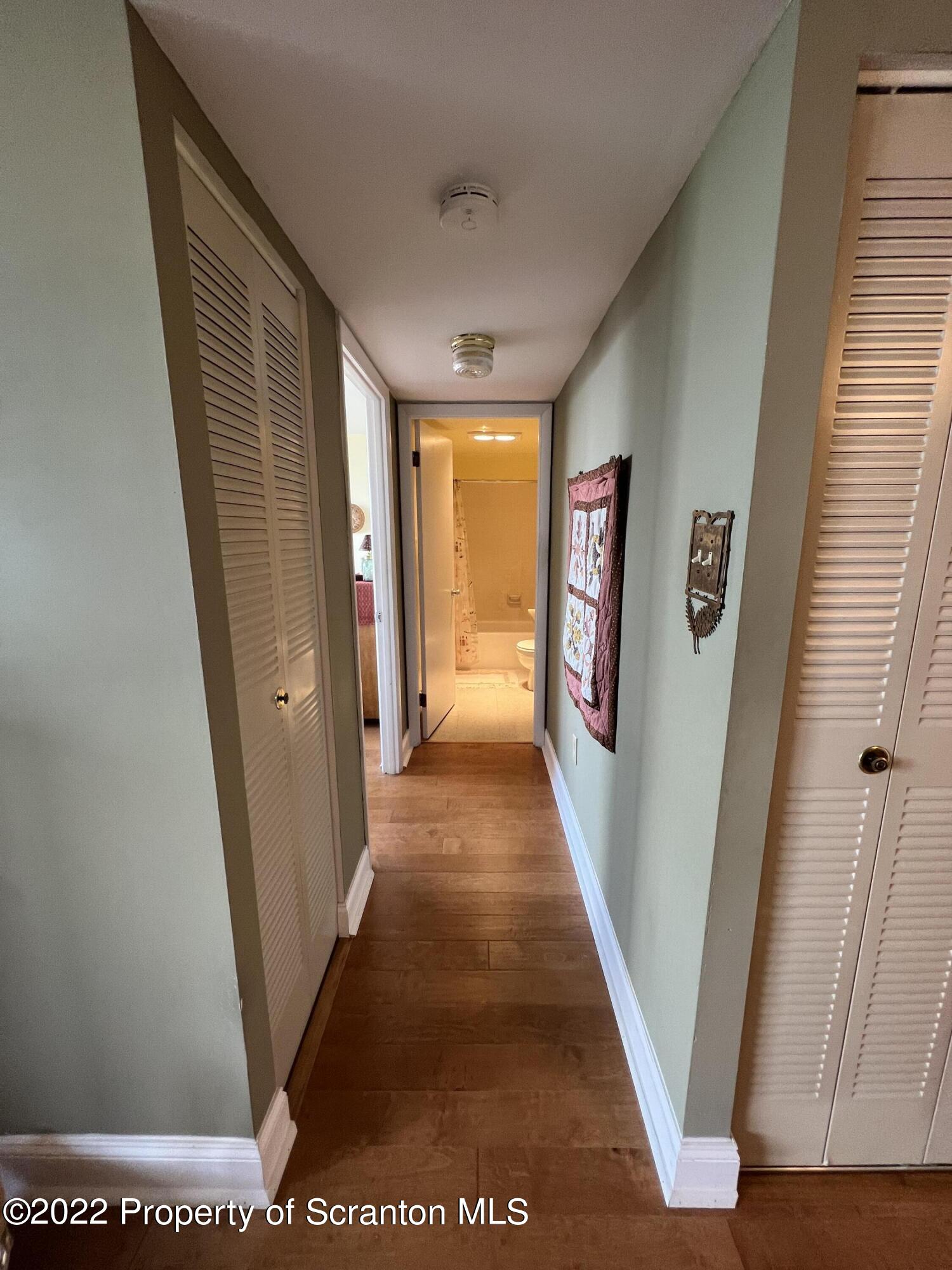 220 Linden Street, Unit 505 Scranton, PA 18503 - Photo 7 of 12 Hallway - Photo