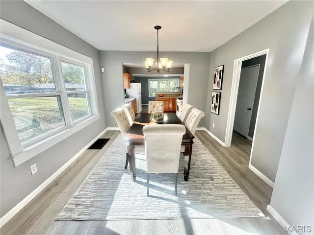 $274,900 | 901 Ennis Avenue, Rock Hill, MO 63119