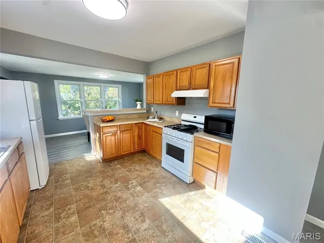 $274,900 | 901 Ennis Avenue, Rock Hill, MO 63119