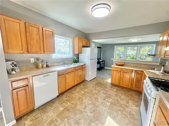 $274,900 | 901 Ennis Avenue, Rock Hill, MO 63119