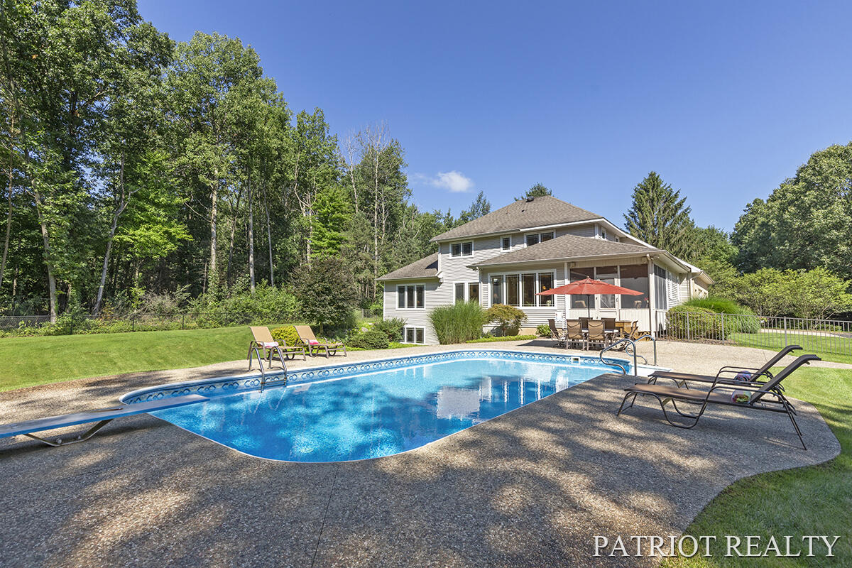9743 Baker Rd.